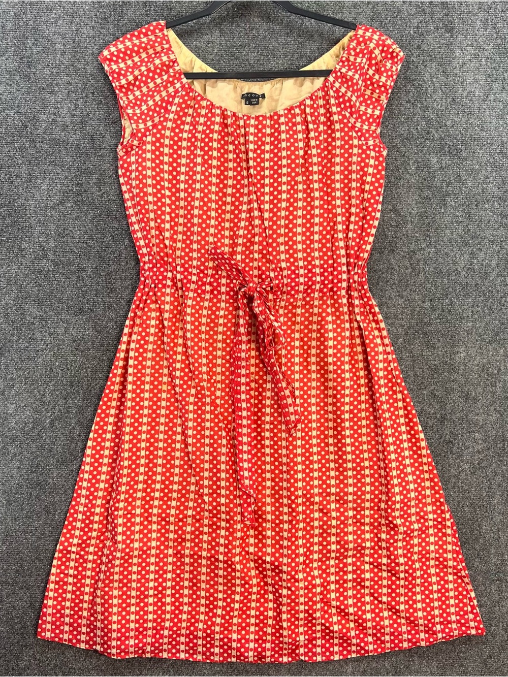 Vtg Theory Vivalla Sleeveless Dress Sz S Red Cream Polka Dot Cinched Waist Retro